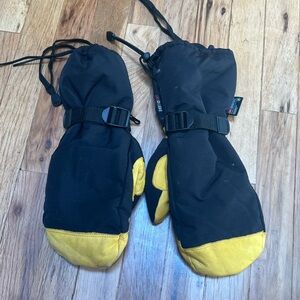 Black and Yellow Mittens